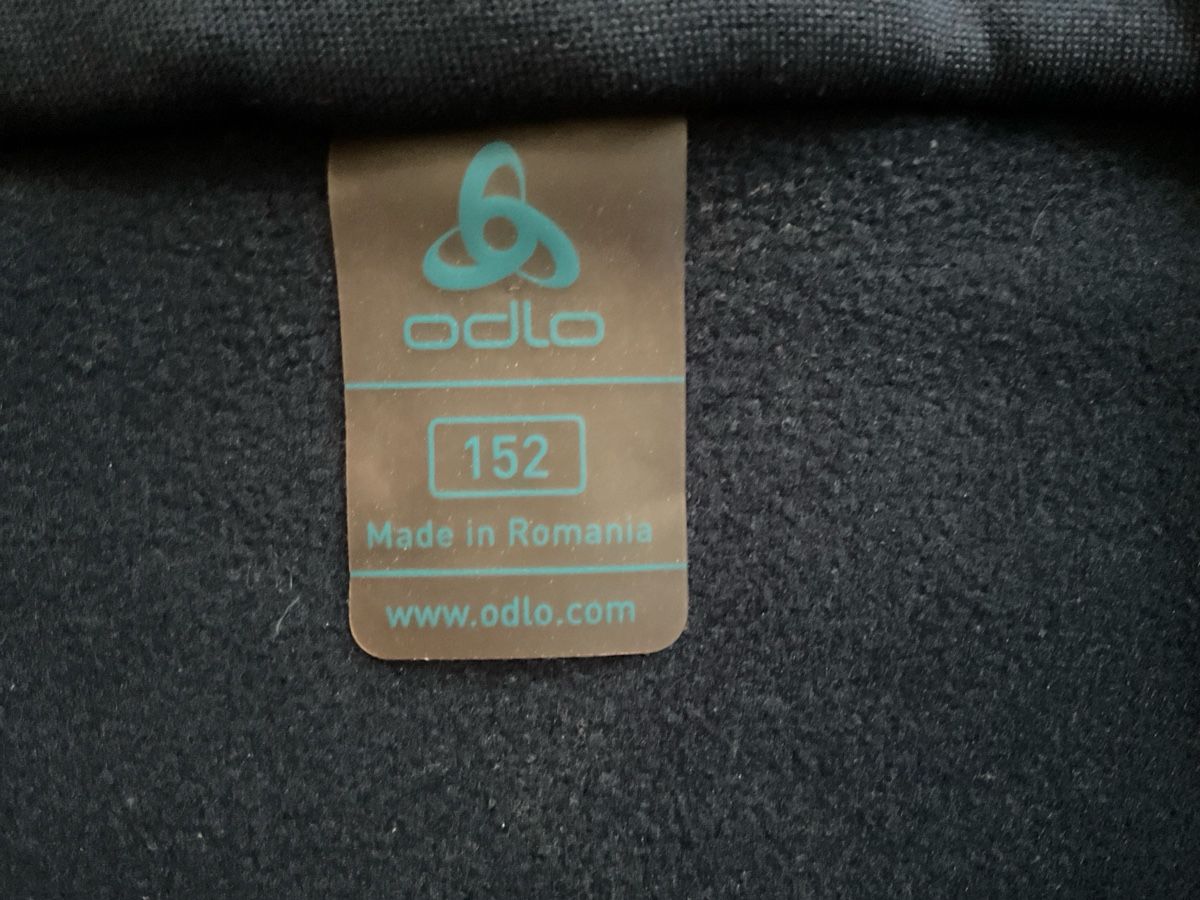 Odlo Pullover & Sweatshirts: Odlo Midlayer Pullover Dark Blue Size 152  – Gebraucht aus Schindellegi von Scheherazade01 1