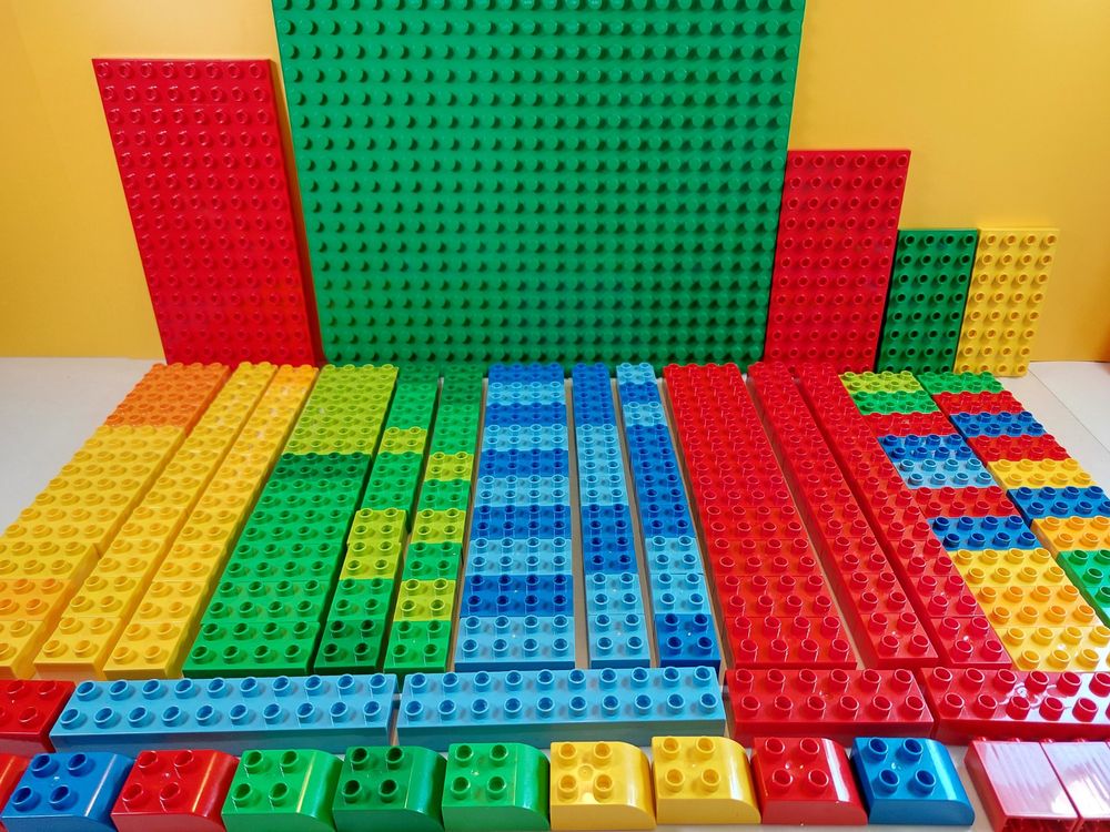 DODUOS 8-teiliges Bauplatten-Set – Grundplatte 25,5 X 25,5 Cm Für Lego & Andere Bausteine