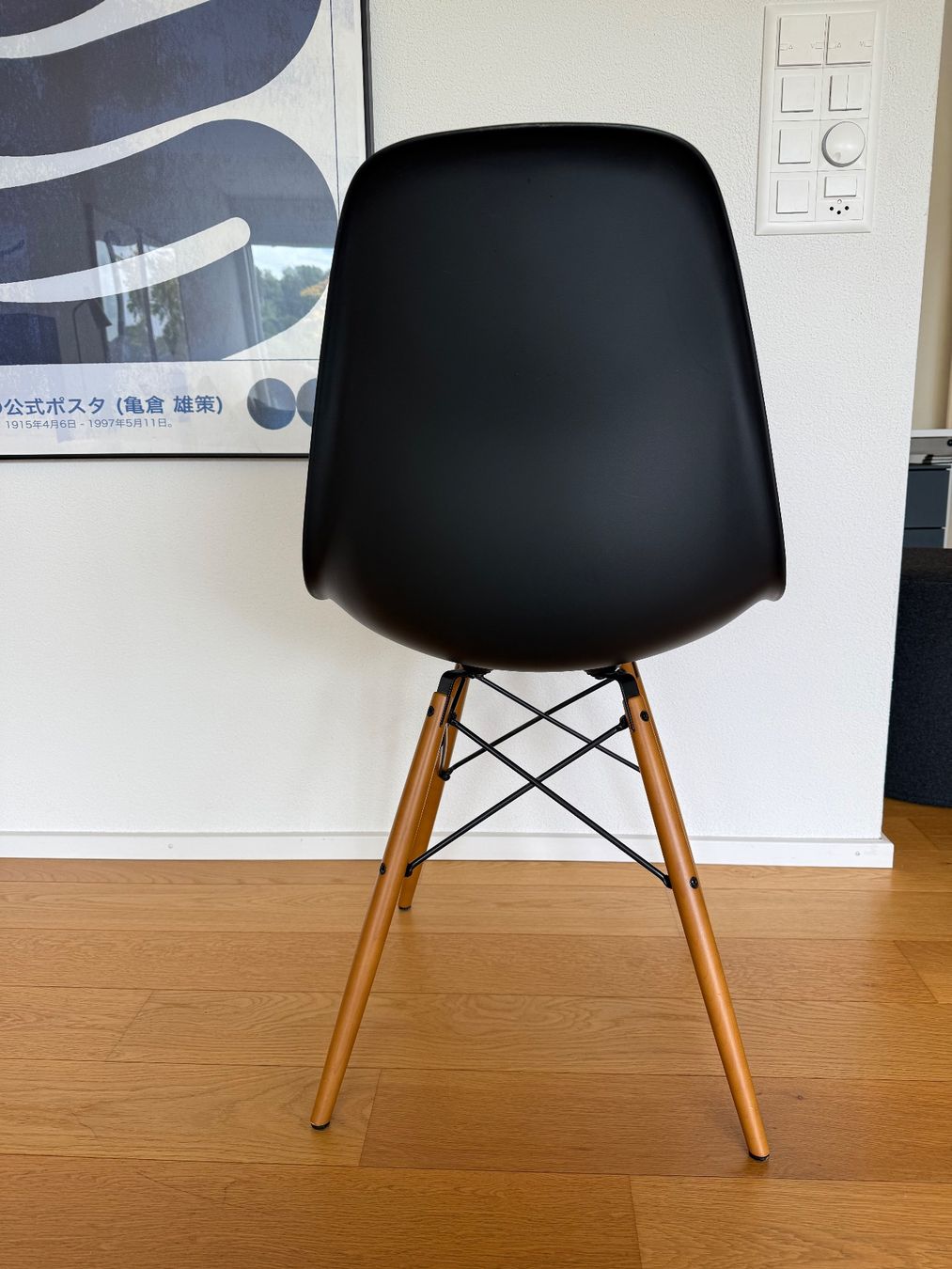 Vitra Sedie: Vitra DSW Stuhl Original - Letzter Preis! – Usato da Stallikon venduto da KFQC 3