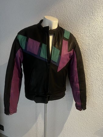 Coole Retro-Motorradjacke Grösse 50 - Top für den Frühling!