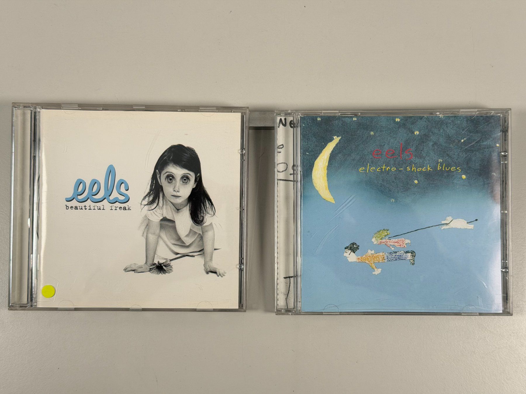 CDs: 2 Eels CDs: Beautiful Freak & Electro-Shock Blues – D'occasion à Winterthur par whg_y7rz