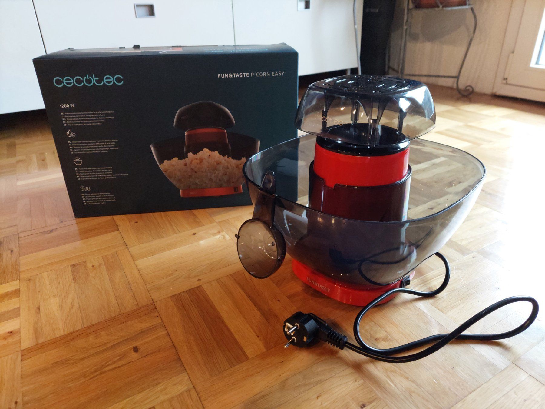 Appareils de cuisine: Machine à pop-corn "CECOTEC" – Neuf avec emballage d'origine à Tramelan par Belleza82