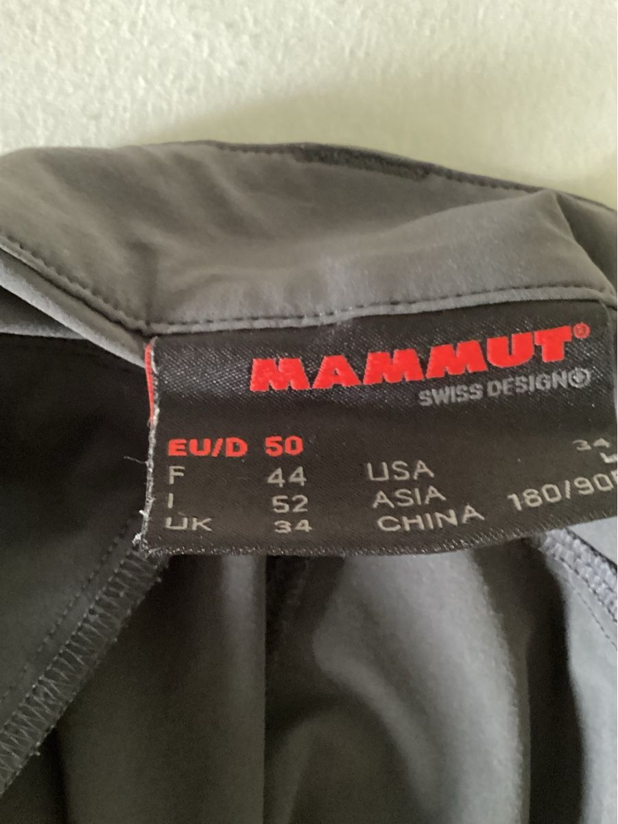 Mammut Pantalons: Mammut-Wanderhose kurz – D'occasion à Brunnen par vwwolf 2