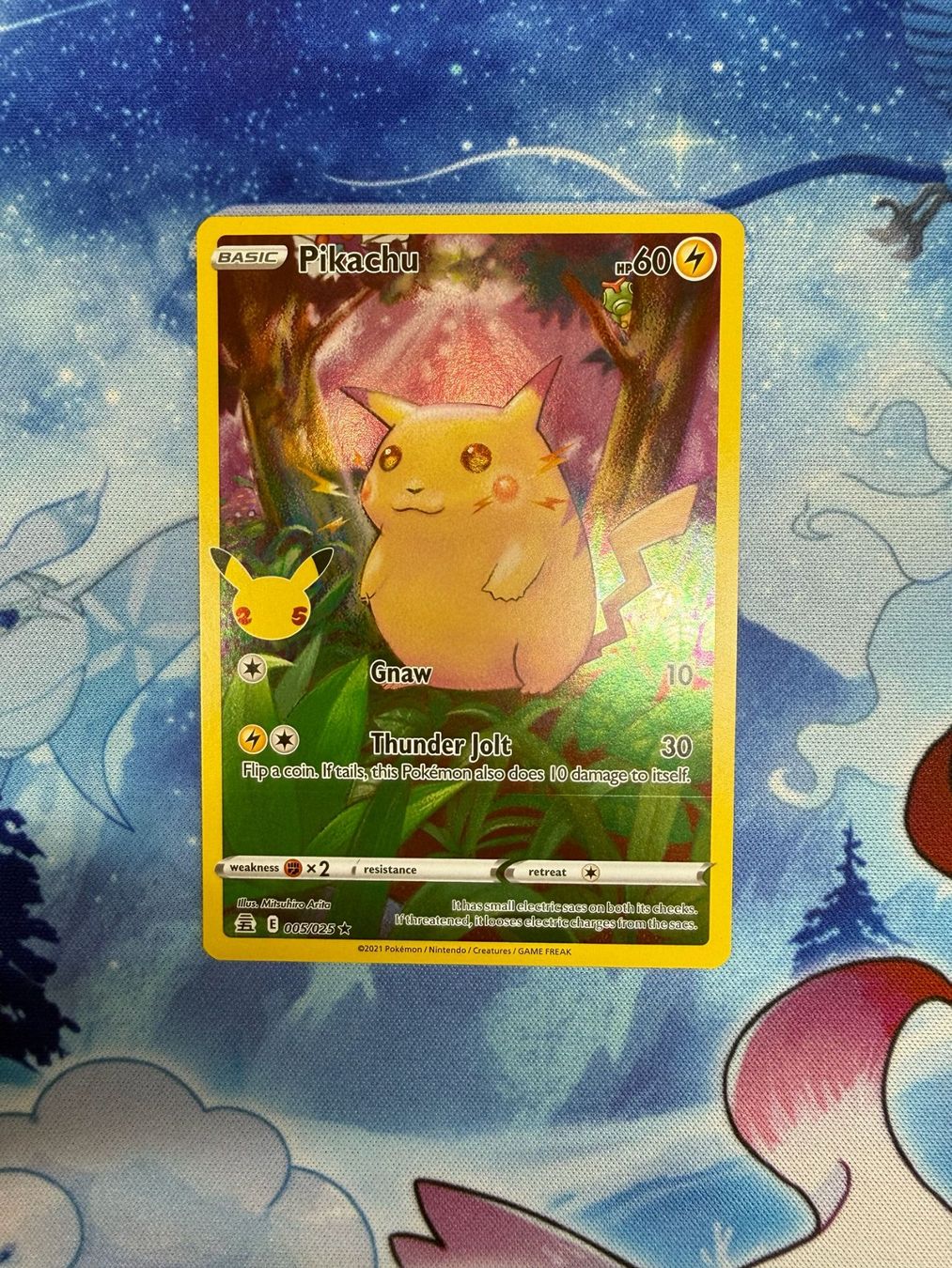 Pokémon Carte collezionabili: Pikachu 25th - CEL 005 EN – Nuovo (secondo la descrizione) da Courgenay venduto da ScamBoxOff