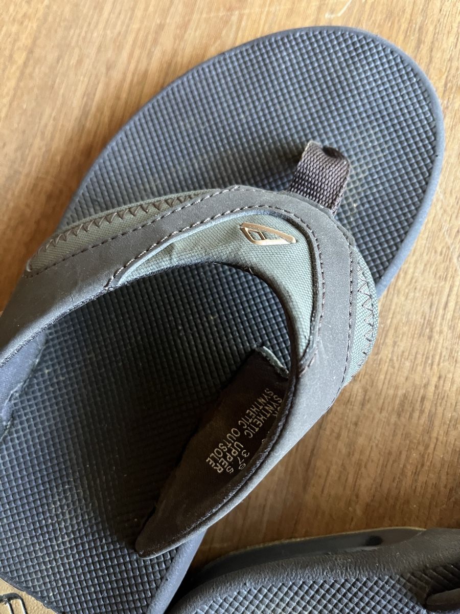 Scarpe da uomo: Reef Flip Flops Gr 37.5 – Nuovo (secondo la descrizione) da Aarberg venduto da Jakaro 4
