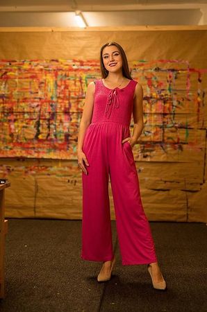 Wunderschöner hellrosa Overall S neu