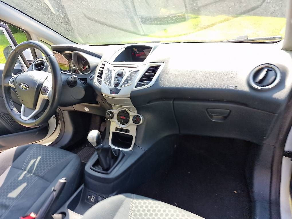 Autos: Ford fiesta 1.4  Mit Mfk 2025  – D'occasion à schônbûhl par xumibern 3