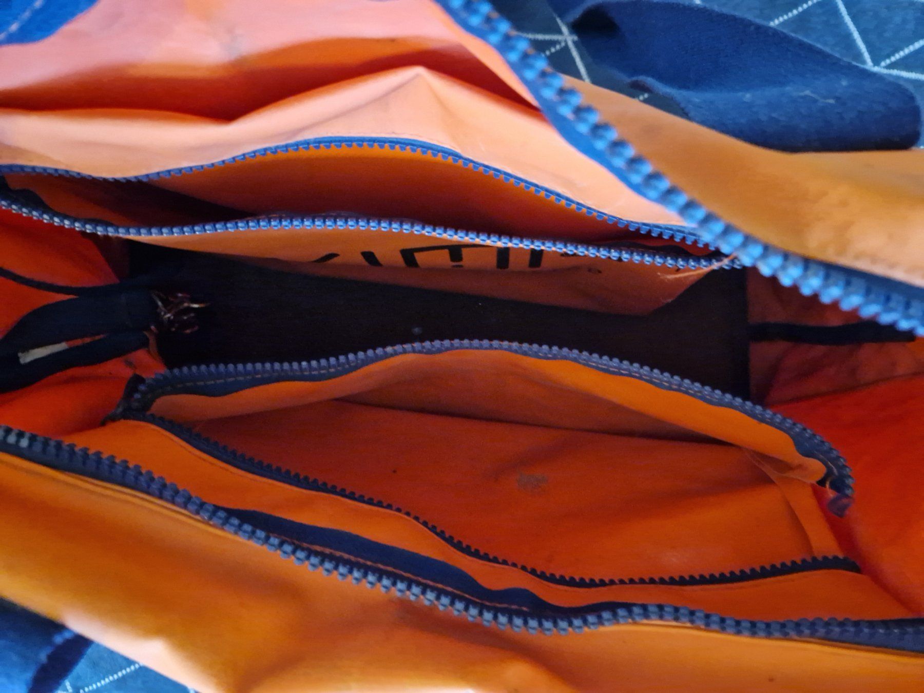 Sacs: Skimp Tasche orange/blau – D'occasion à MUEHLAU par ibo_5c7d 1