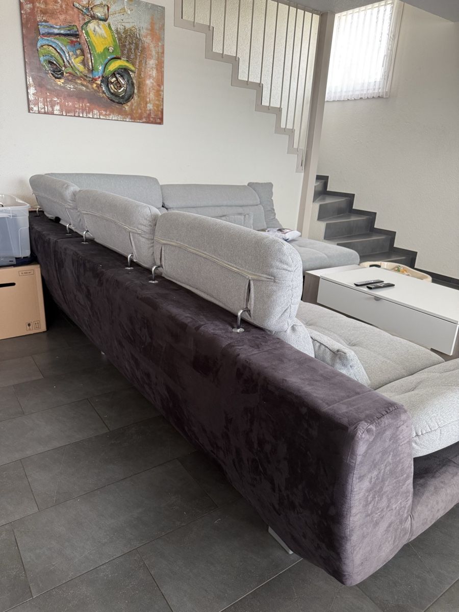 Conforama Divani: Ecksofa grau/anthrazit guter Zustand – Usato da Oberbüren venduto da ste_g6x5 3