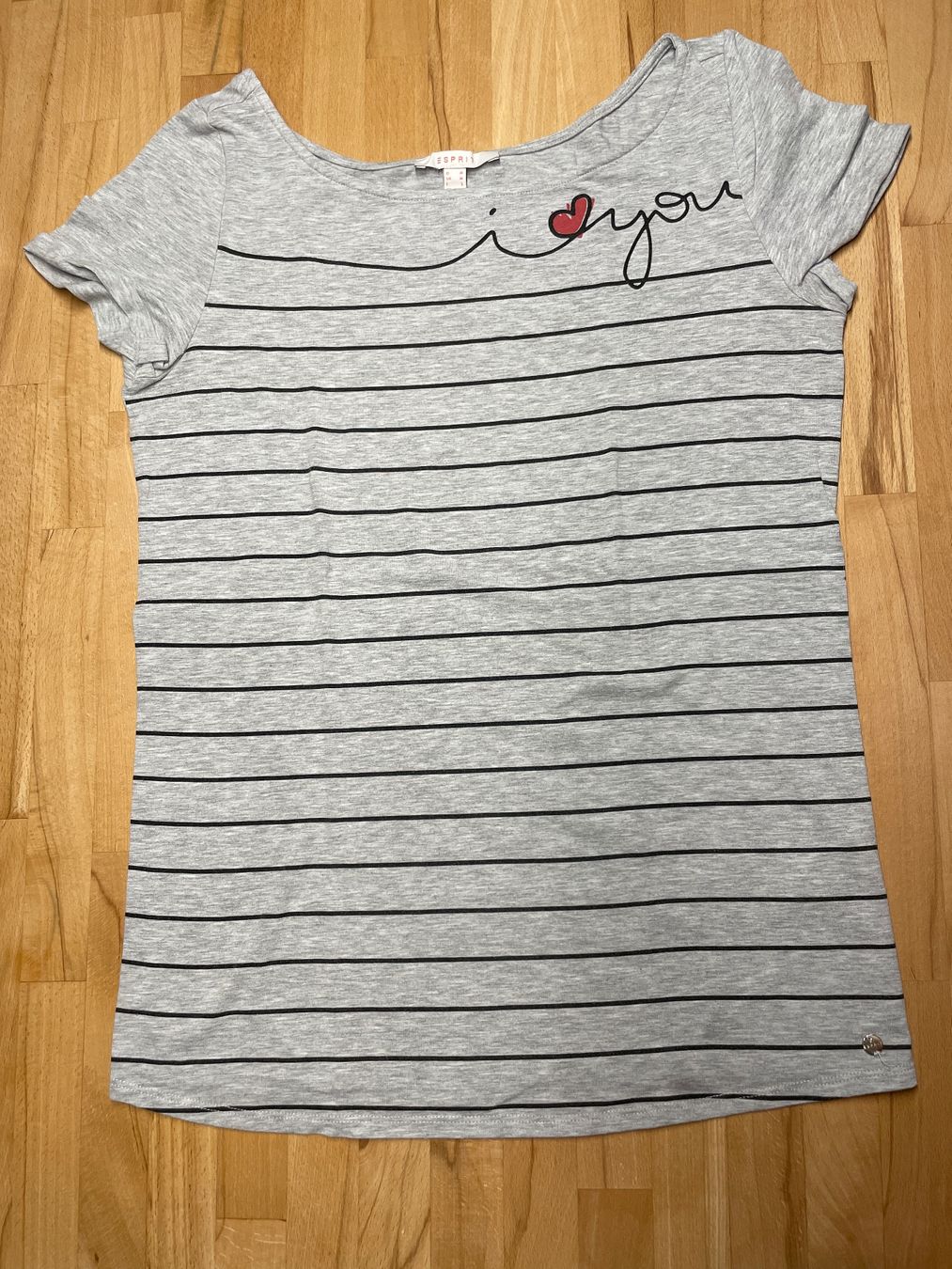 Esprit T-shirt: Umstands T-shirt 3er-Set, Grösse M – Usato da Gipf-Oberfrick venduto da Womek 4