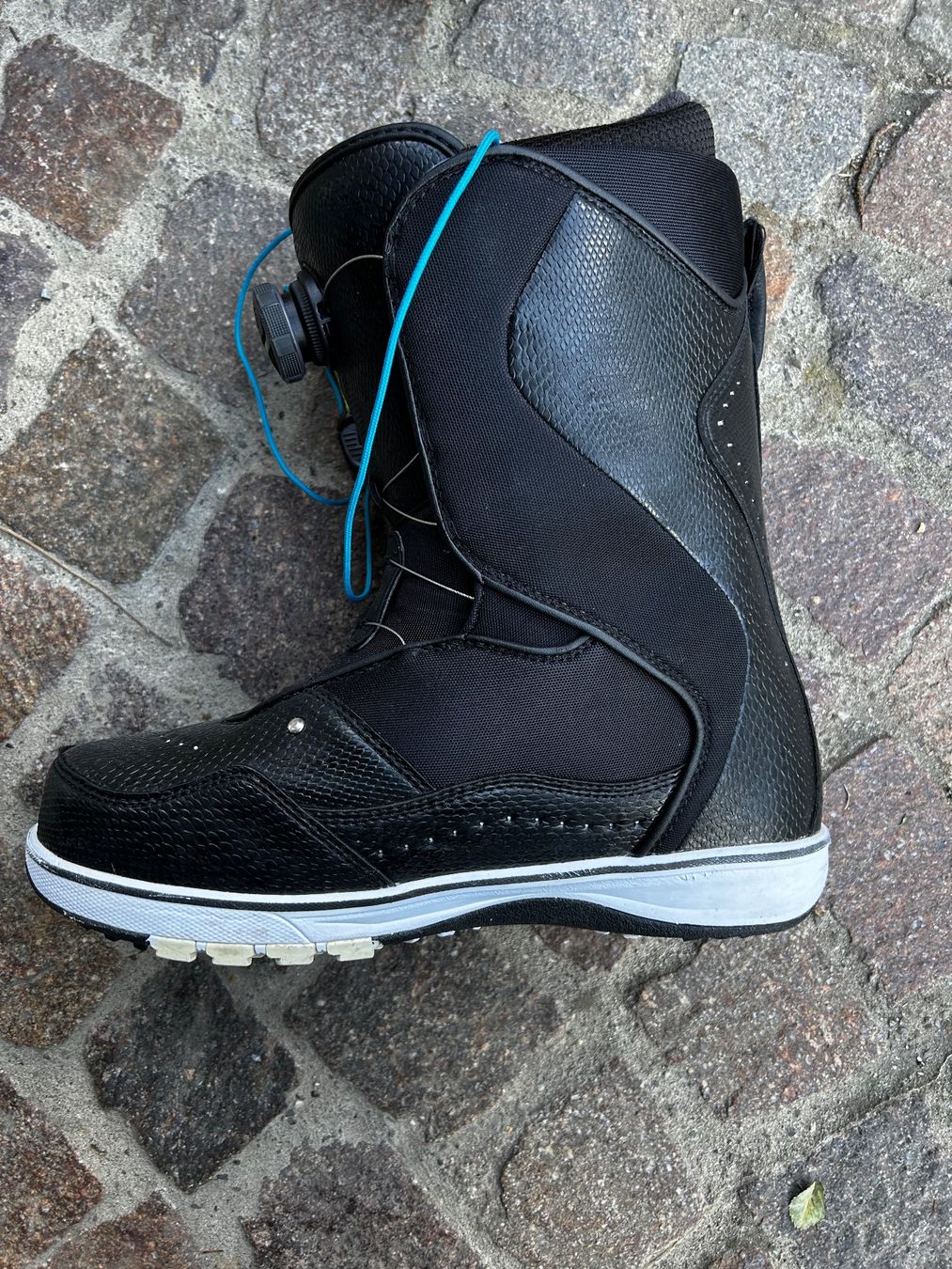 Vans Chaussures femmes: Vans Snowboardschuhe, Gr. 42.5 – Neuf (Voir description) à Winterthur par af25io 2