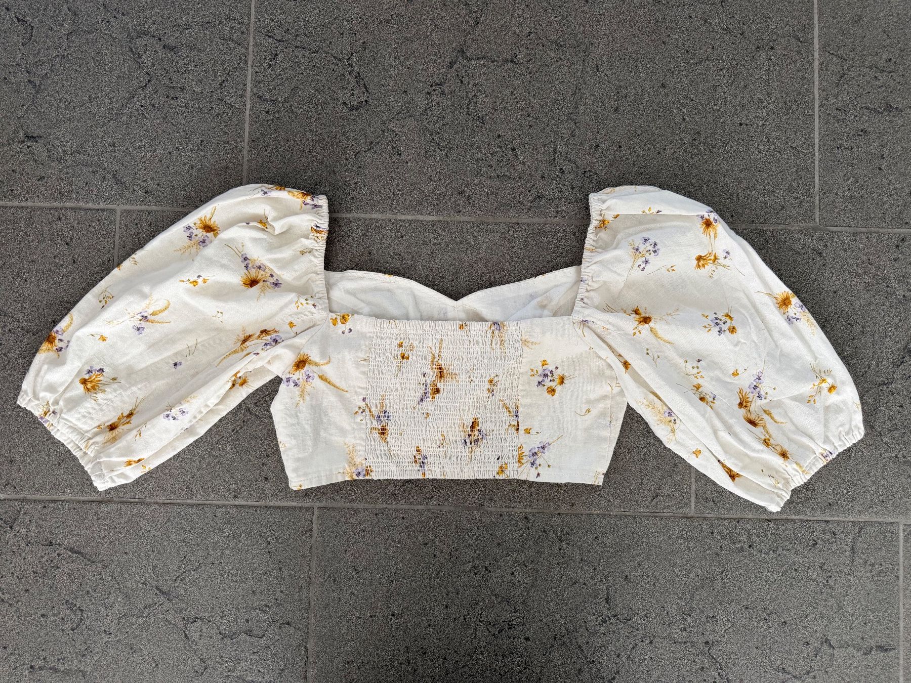 H&M Camicette: Crop Top Bluse mit Blumenmuster Grösse S – Nuovo (secondo la descrizione) da Rupperswil venduto da Nila_7 2