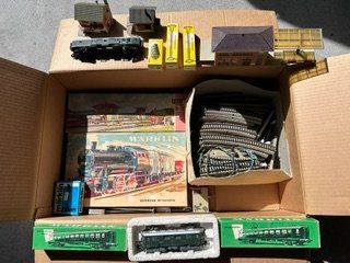 Märklin Modellini di ferrovie: Modelleisenbahn Märklin – Usato da Clarens venduto da beatholzer