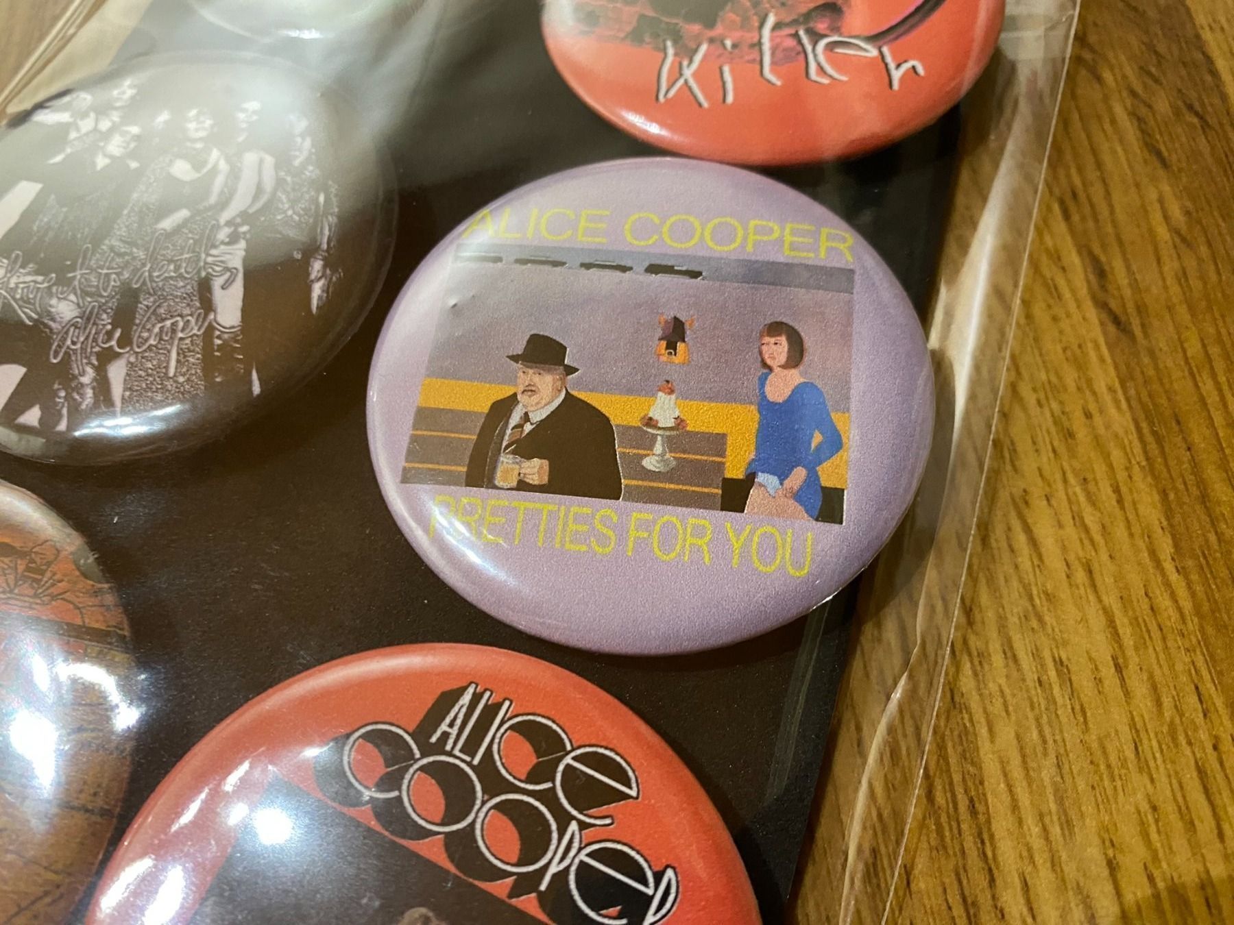 Placchette & Badge: Alice Cooper Ansteck Badges! – Nuovo (secondo la descrizione) da Basel venduto da VinylLover68 4