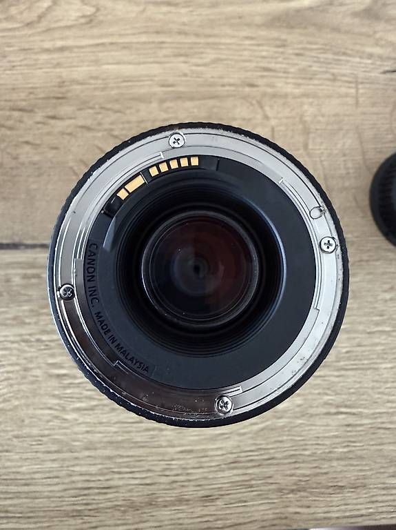 Obiettivi: Canon EF 75-300mm 4.0-5.6 III Objektiv – Usato da Niederrohrdorf venduto da eic_kq8p 2