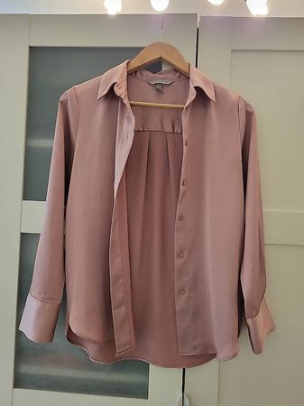Chemise fluide et légère comme neuve