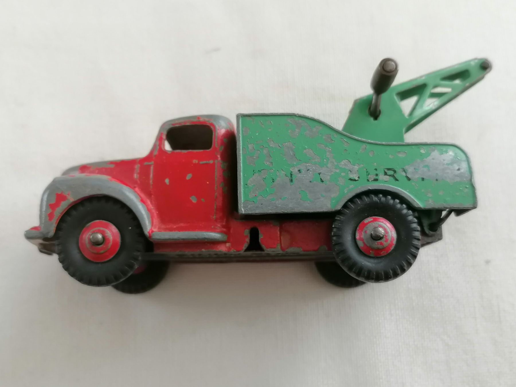 Dinky Toys Modellini d'auto: Dinky Toys - Commer / Rot-Grün – Usato da Basel venduto da vintagecollector 3