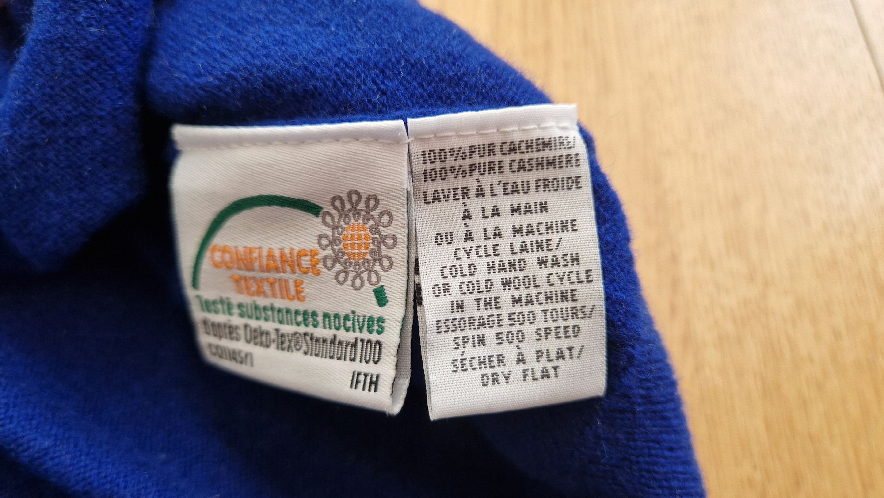 Maglioni & Felpe: Eric Bompard Cachemire XXL | Pull 100% cachemire bleu roi – Usato da Pully venduto da Patriciaeve 2