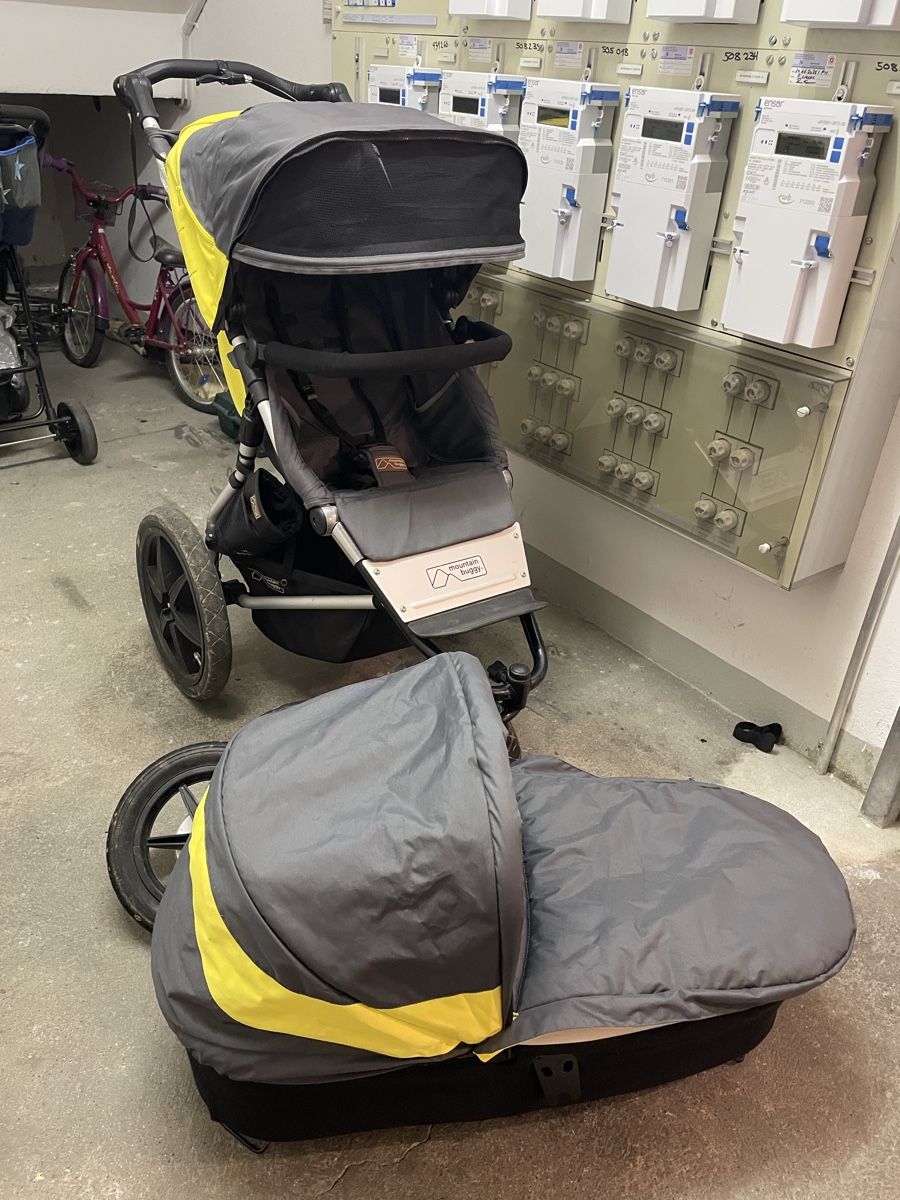 Mountain Buggy Kinderwagen: Mountain Buggy Terrain Kinderwagen – Gebraucht aus Bern von pr12 6