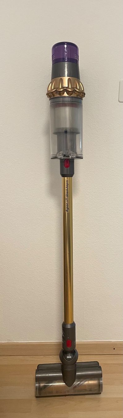 Dyson Staubsauger & Zubehör: Dyson V11 Absolute Pro – Gebraucht aus Birsfelden von Schwimby10