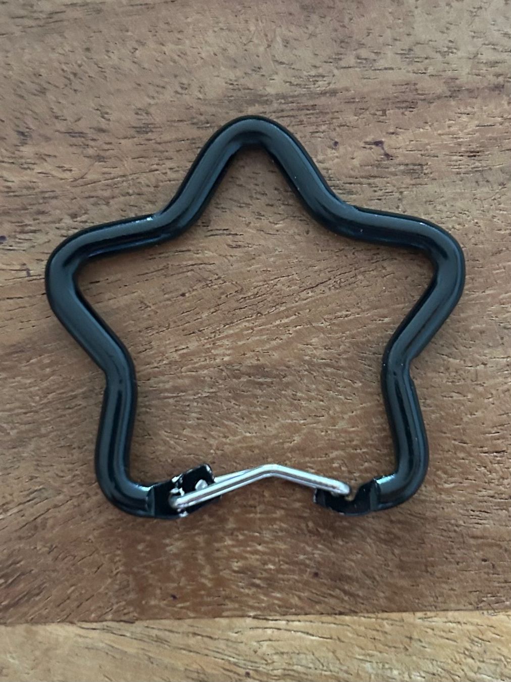 Attrezzatura da arrampicata: Kleiner Karabiner in Sternform NEU – Nuovo e nell'imballaggio originale da Geneve venduto da vane267