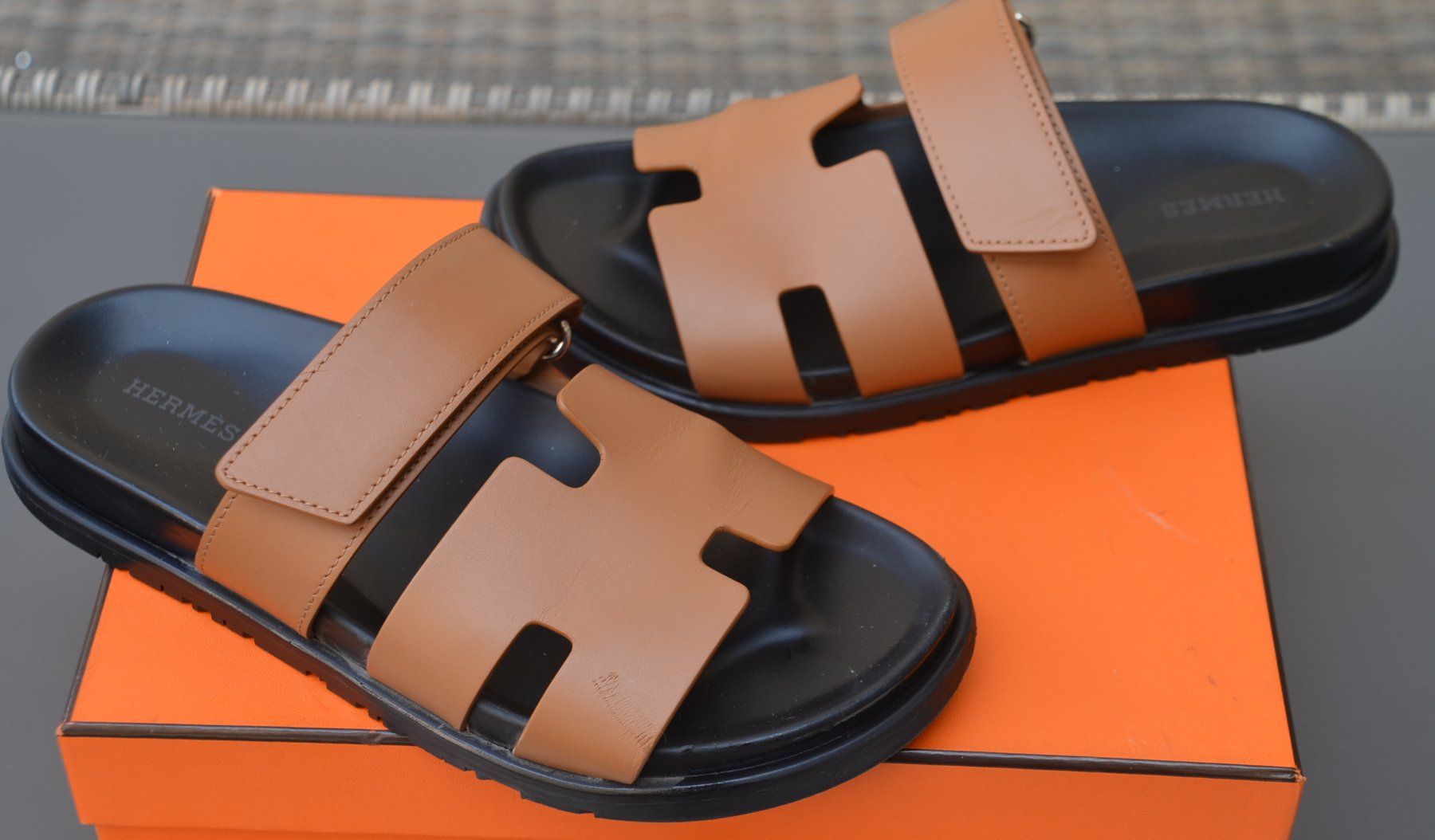 Hermès Scarpe da donna: Hermès Chypre Sandalen / Sandales .39 – Usato da Collonges venduto da Auganien 3