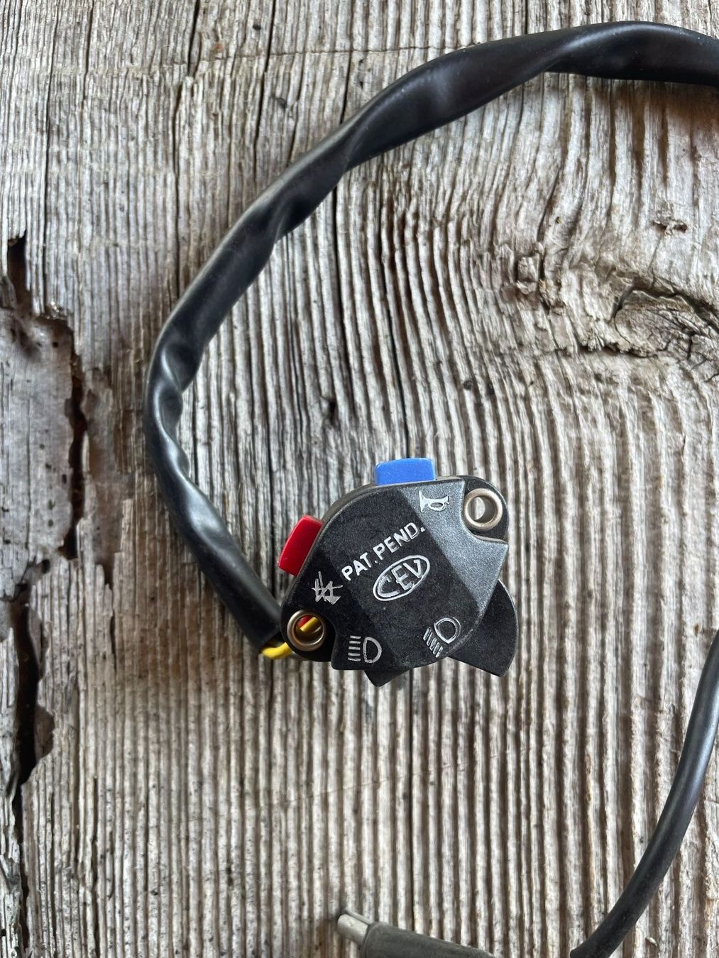 Cyclomoteurs: CEV – Neuf avec emballage d'origine à Leytron par ACLEONARD01 1