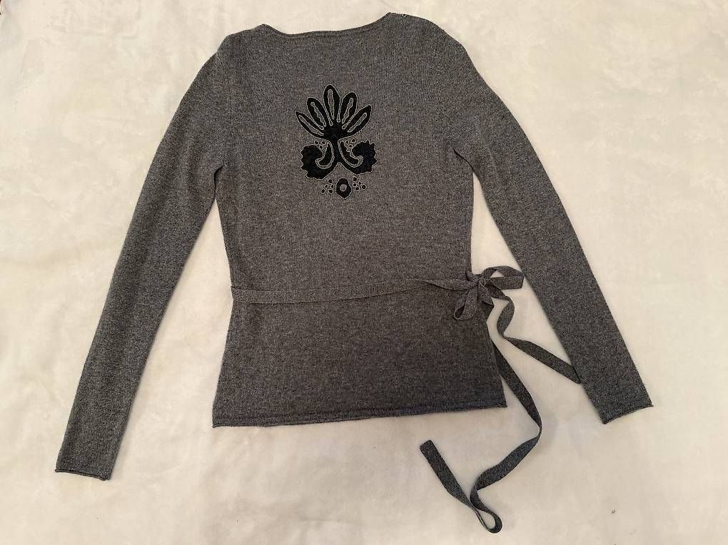 Maglioni & Felpe: Wickel Pullover Grau  – Usato da Füllinsdorf venduto da Rivai 2