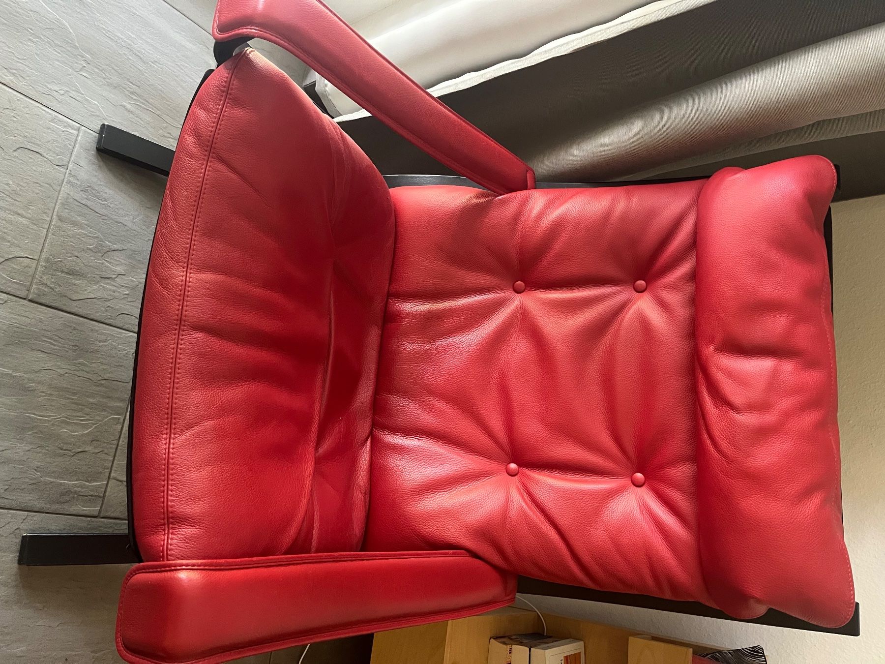 Poltrone: Sessel Leder Rot Sesselgebrauchsspuren – Usato da Lenzburg venduto da Neps