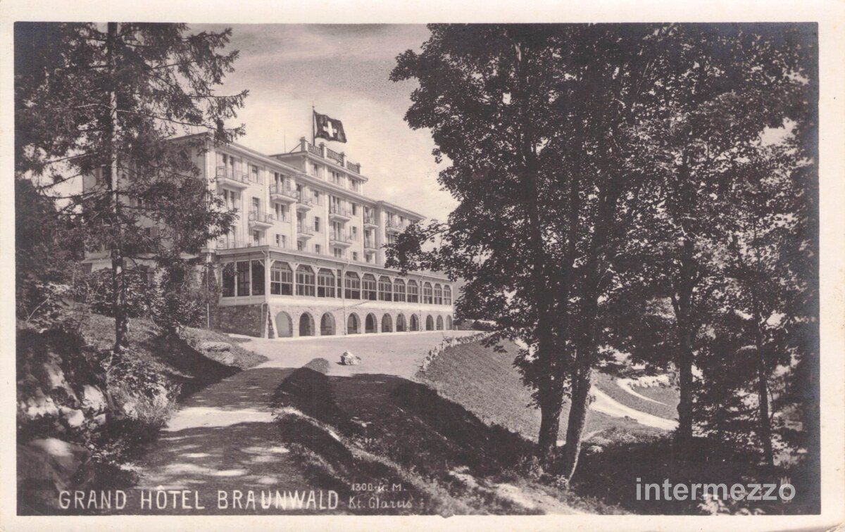 Cartoline postali: Braunwald GL // 1921 Grand Hotel – Usato da Basel venduto da intermezzo12
