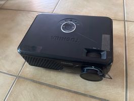 Beamer TOSHIBA TDP-SP1 en bon état et fonctionnel