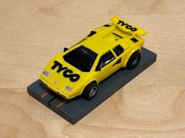 Tyco 440x2 Lamborghini Countach gelb, mit Logo