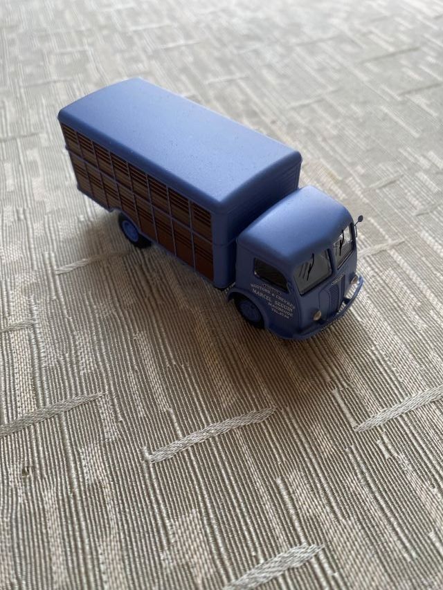 Renault Modellini d'auto: REE Models Renault Goélette 1959 Viehtransporter 1/43 – Nuovo (secondo la descrizione) da Diessenhofen venduto da Albin00