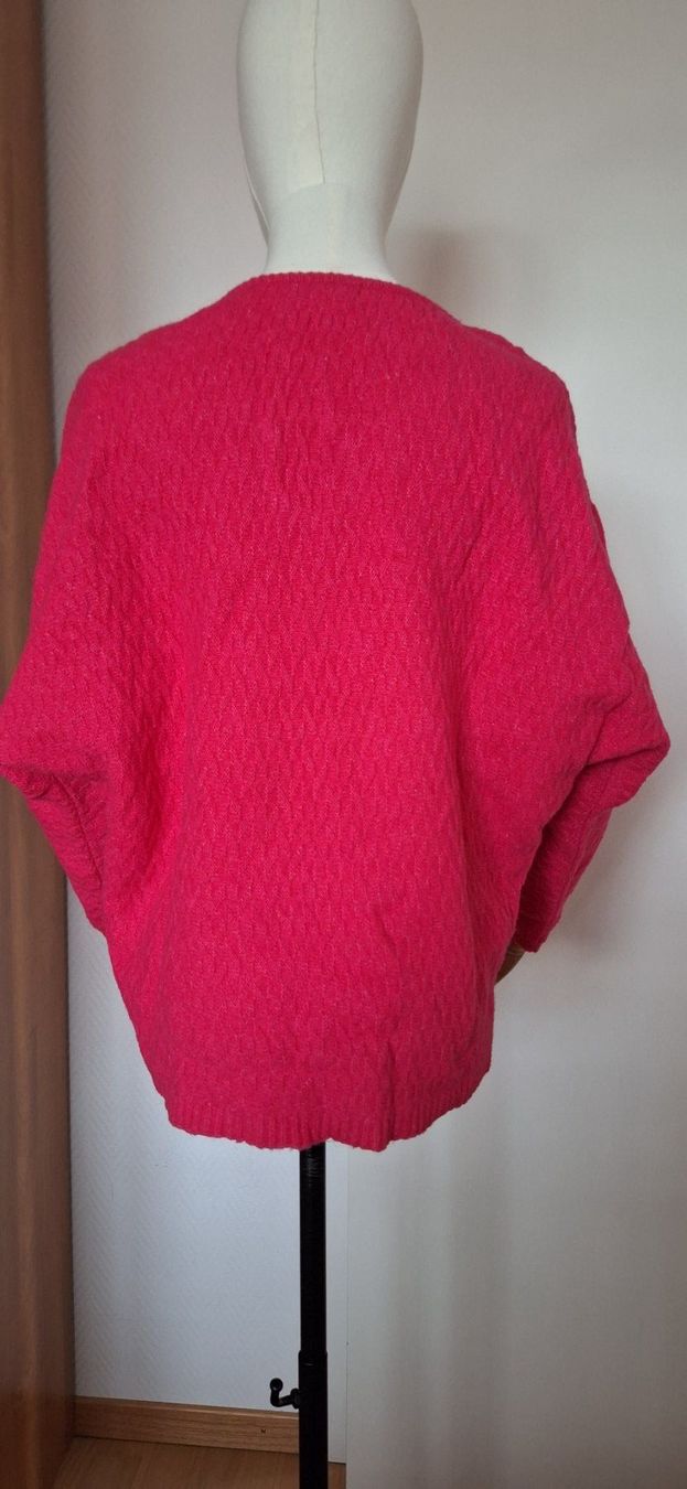 Pullover & Sweatshirts: Breal, pull pink – Neu (gemäss Beschreibung) aus Lussery-Villars von pousinete02 2