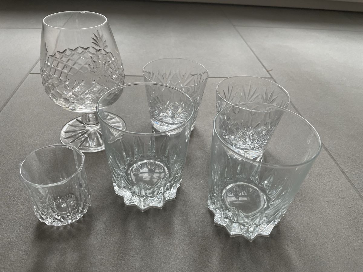 Bicchieri: Set mit 6 Gläser, geschliffenes Glas – Usato da Adligenswil venduto da Treegarden 1