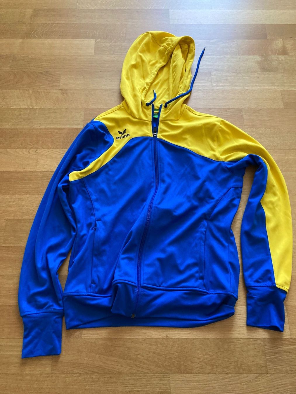 Giacche: (G) Erima Jacke 36 – Usato da Jonen venduto da Sevenb