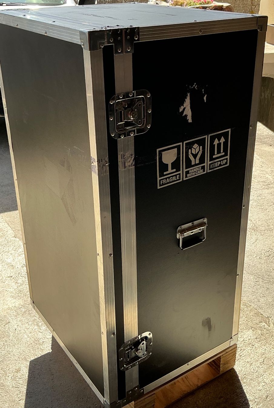 Contenitori & Simili: Transportbox Flightcase Aufbewahrungsbox – Usato da Rüfenach AG venduto da dreeny