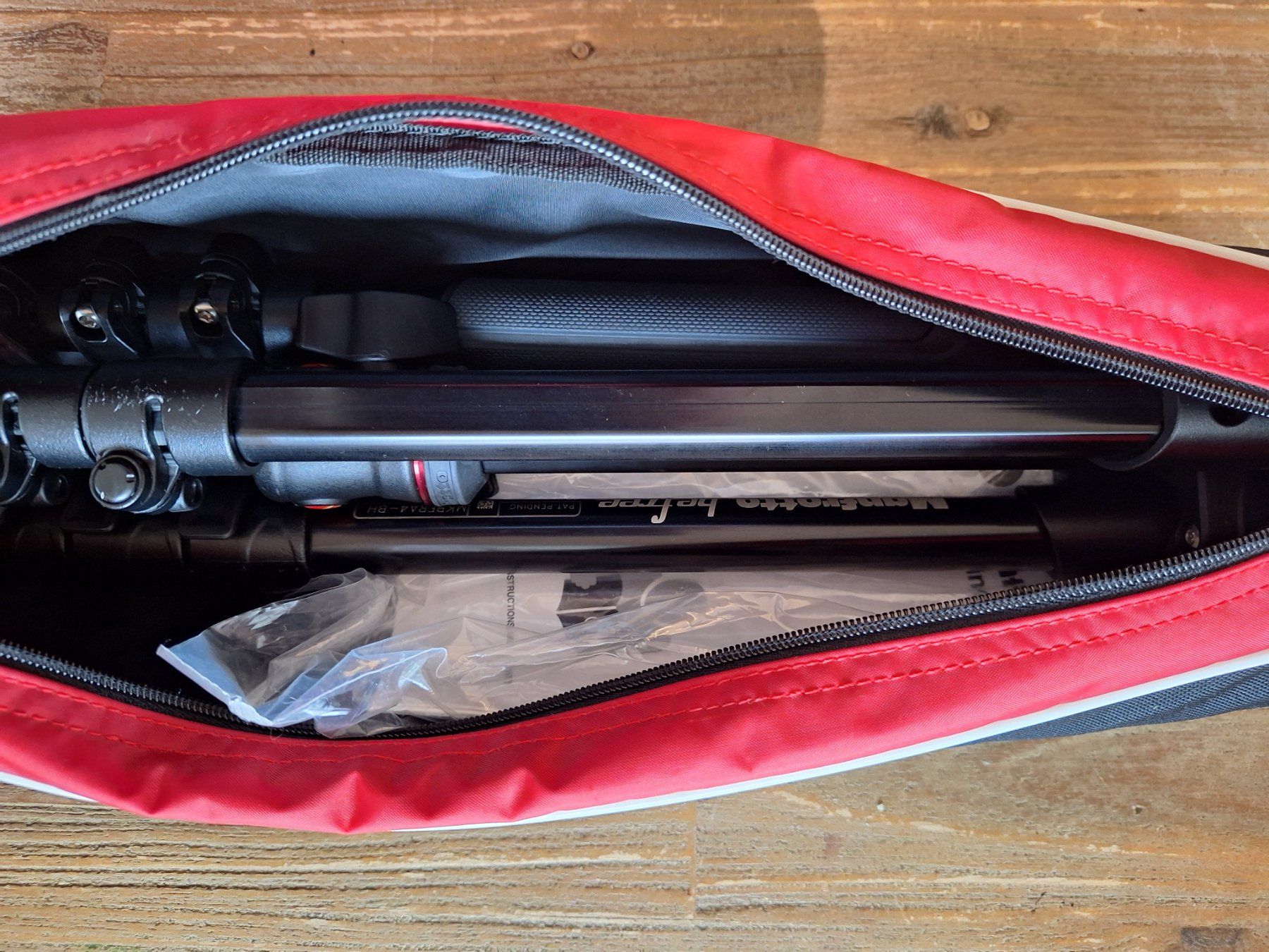 Manfrotto Treppiedi & Teste: Manfrotto Befree – Nuovo (secondo la descrizione) da Echandens venduto da Traumzauberin_13 2