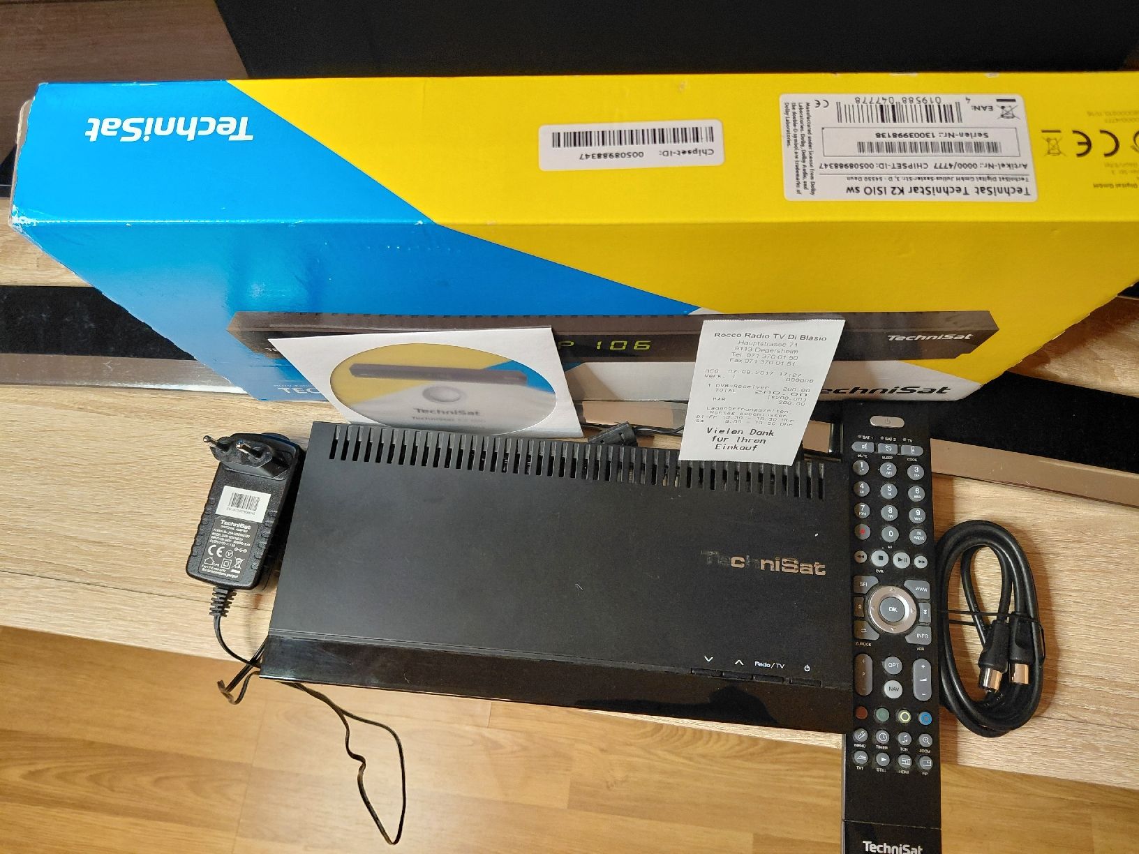 Technisat Ricevitori: DVB-C Receiver TechniStar K2 Isio mit zubehör, Quittung – Usato da Rorschach venduto da jal_v72g 1
