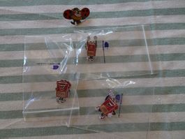 4 Stk. NEUE Pin's BLICK - M176