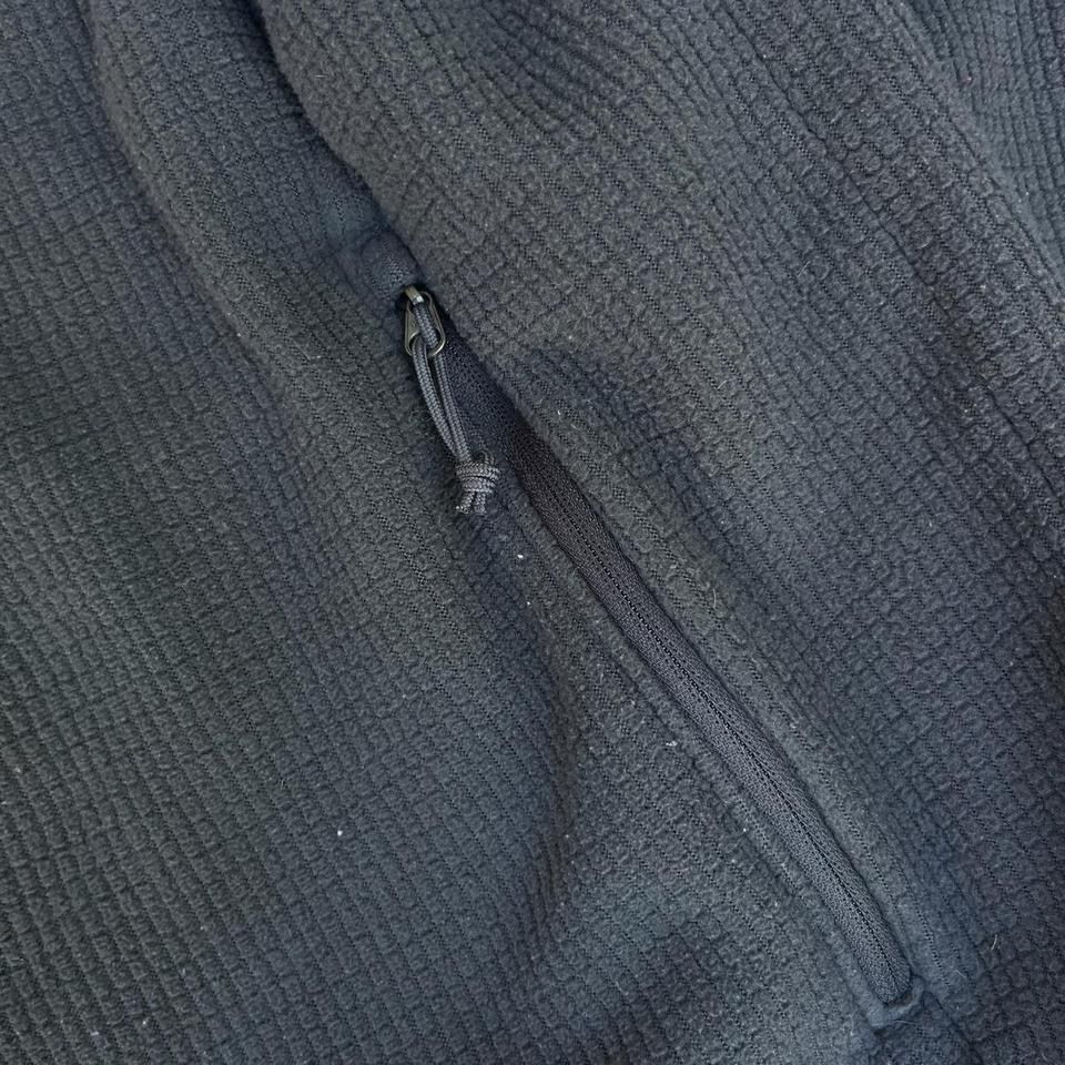 North Face Giacche: North Face Fleece Grau – Usato da Riehen venduto da RESTREET 2