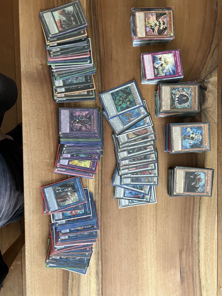 Yugioh Sammelbilder & Trading cards: Yu gi oh Kartensammlung – Gebraucht aus Burgdorf von mar_yz2h