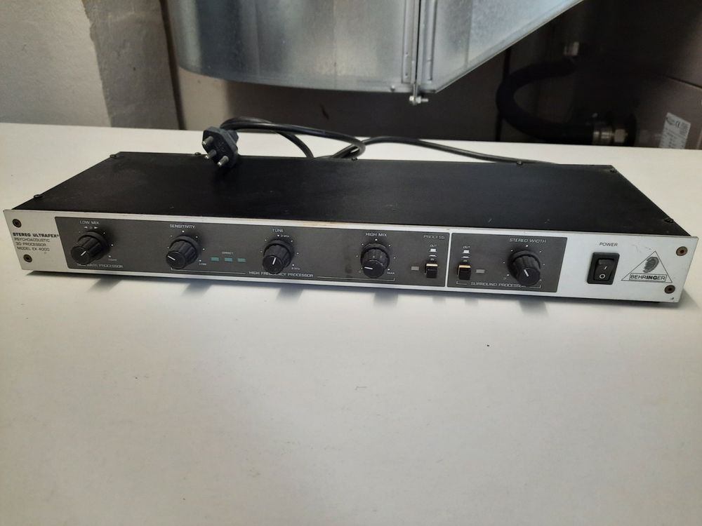 Behringer Powerplay HA 4000 | Effetti e Processori Behringer