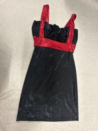 Kleid Minikleid schwarz rot Gr XS Neu