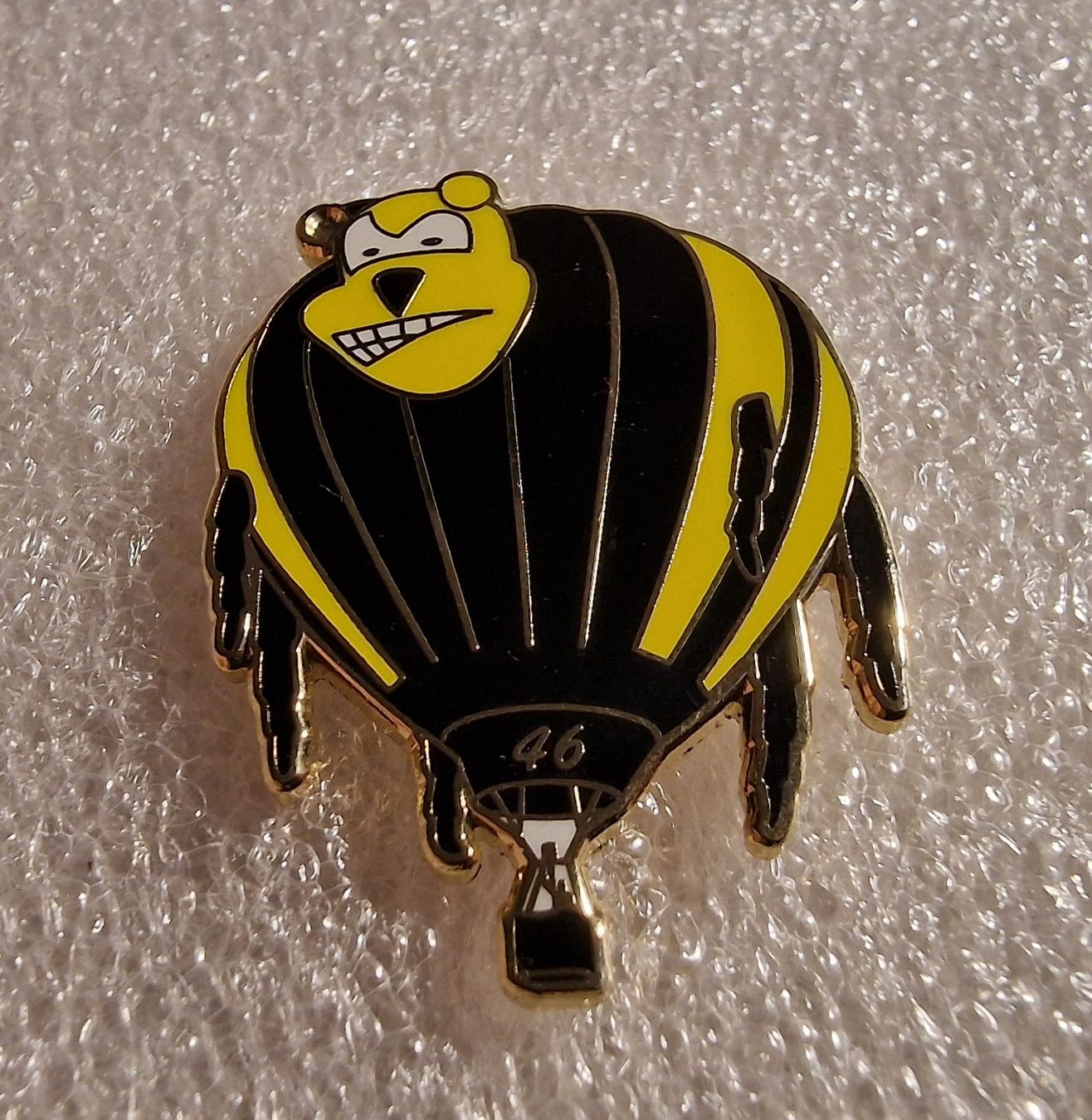 Placchette & Badge: Ballon Pin Sonderform 46. AIBF Buzzy Bee – Usato da Härkingen venduto da specialshapes