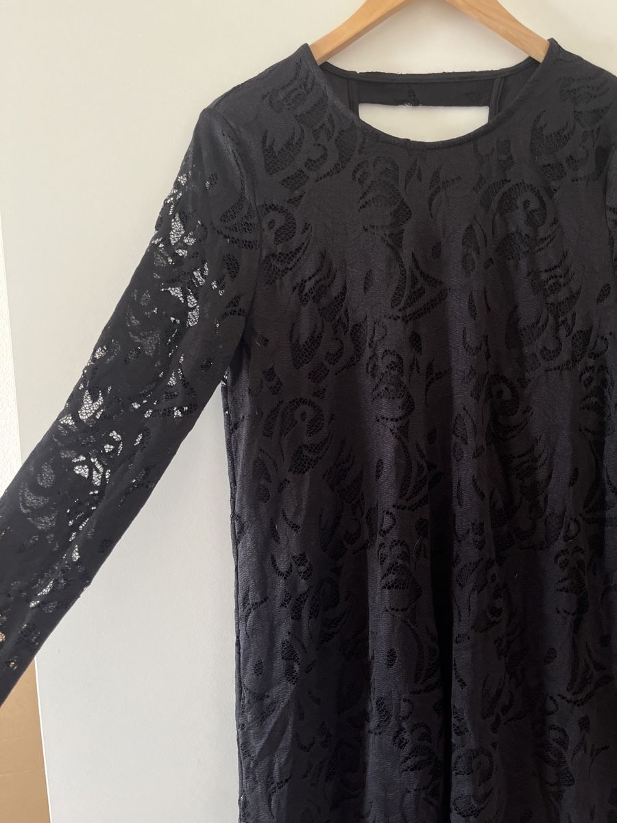 Vila Kleider: Spitzenkleid schwarz  – Neu (gemäss Beschreibung) aus Allschwil von MaloseS08 1