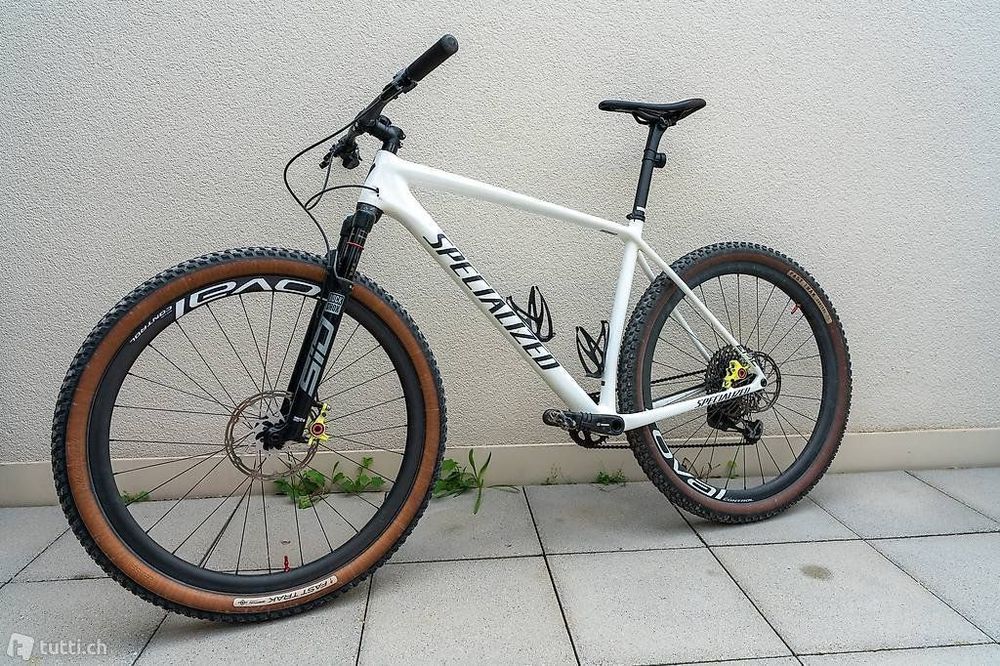 Specialized deals hardtail mtb