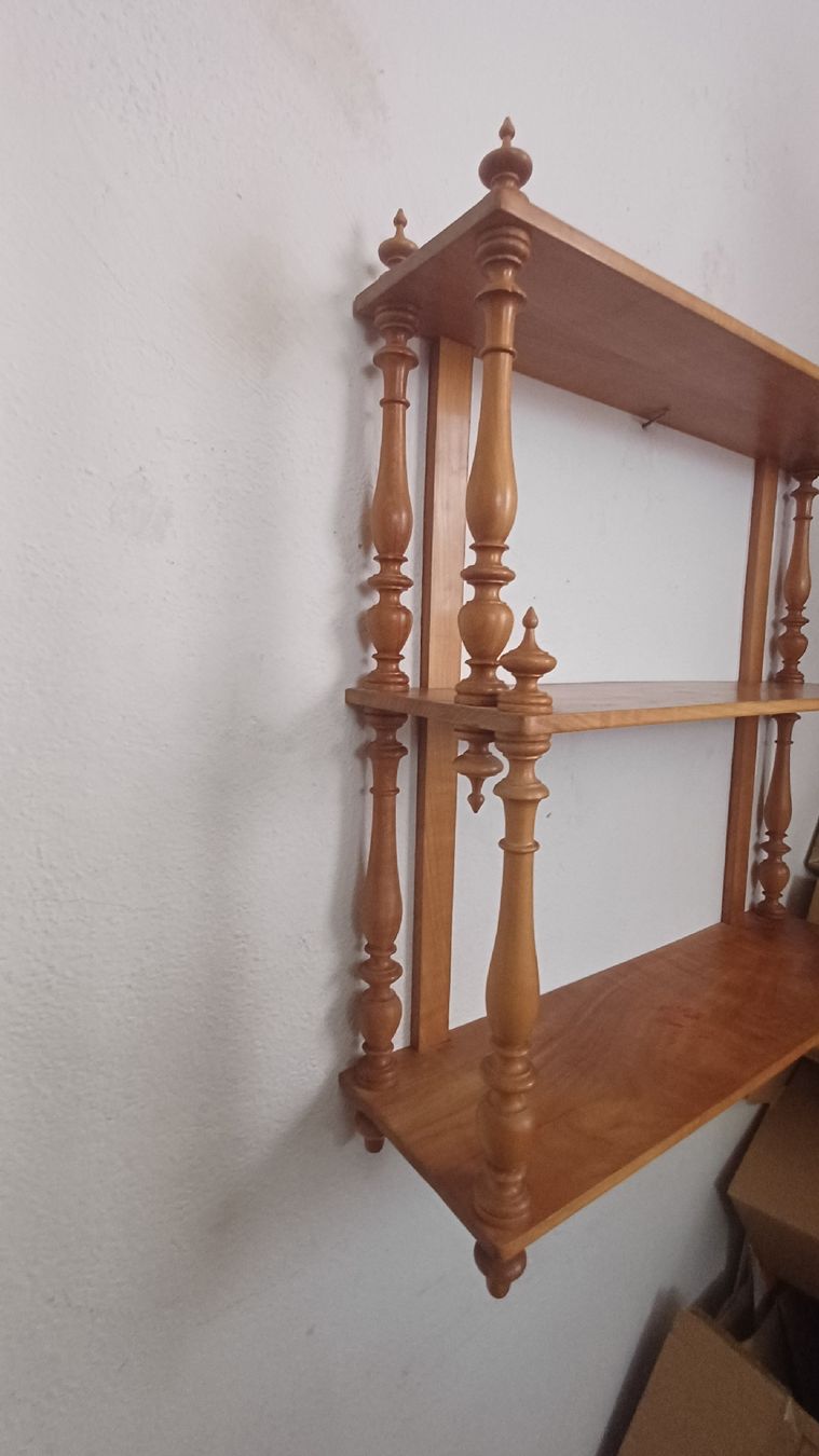 Étagères: Wandgestell Kirschbaum  – D'occasion à Flawil par Naphtali 6