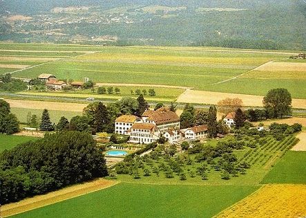 Ansichtskarten: MONTMIRAIL Flugfoto – Gebraucht aus Jona von philajona