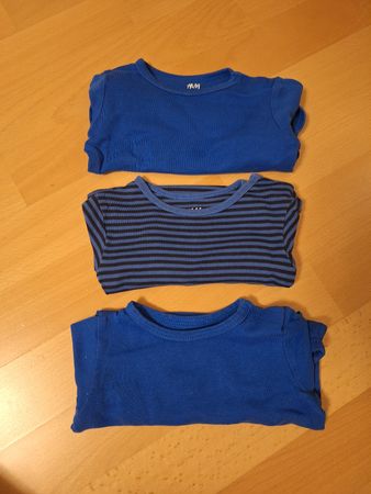 3er Set Body von H&M in Gr. 74